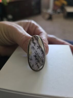 Sterling Silver Dendritic Agate Oval Statement Ring - White and Gray-size 9
